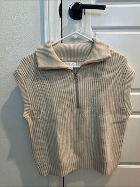 Rachel Zoe Cream Ribbed Half-Zip Sleeveless Turtleneck Sweater Vest